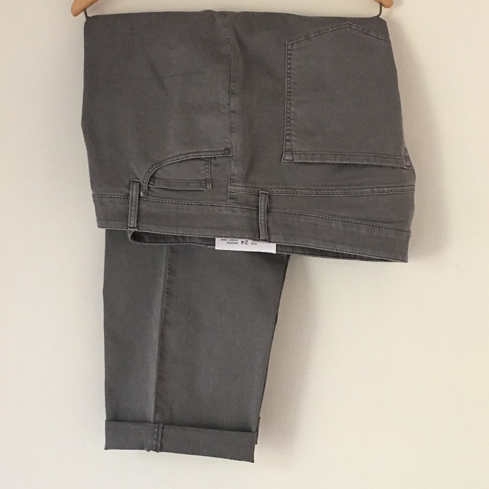 LOFT PLUS Modern Skinny Crop Jean - Picture 2 of 8